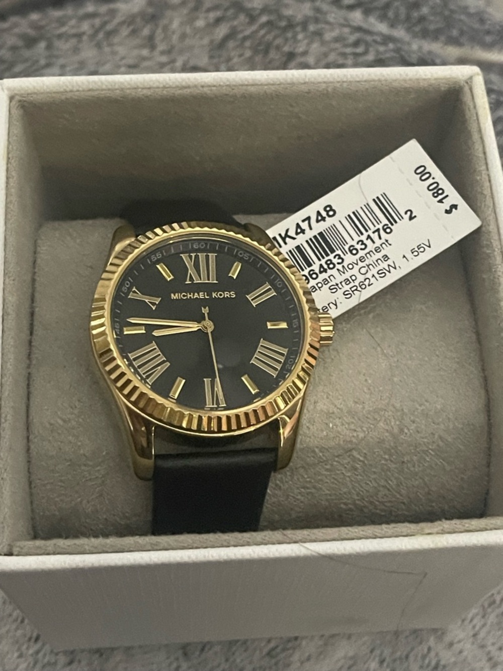 Michael Kors Gold-Tone Lexington Leather strap Stainless Steel Watch Case - Picture 9 of 10